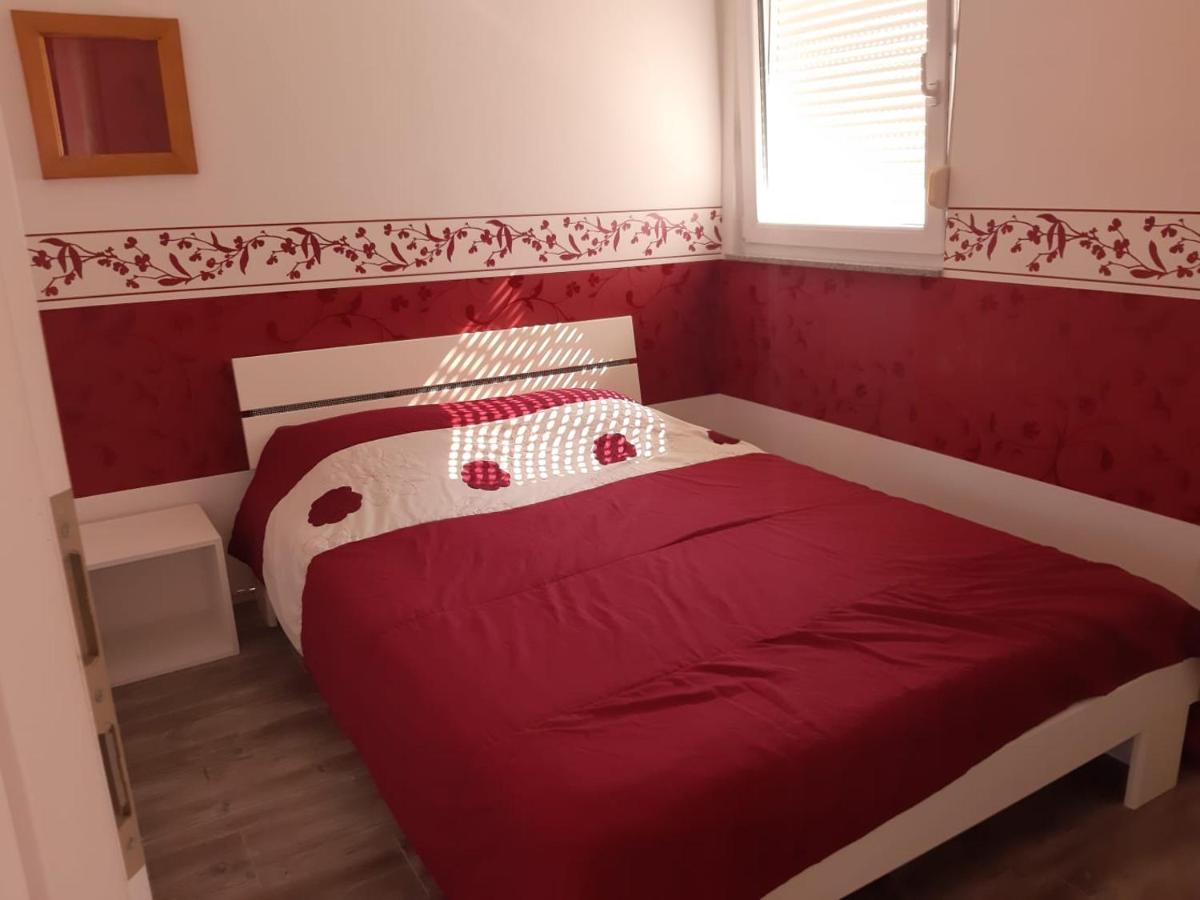 Apartment Tonko Vir Luaran gambar