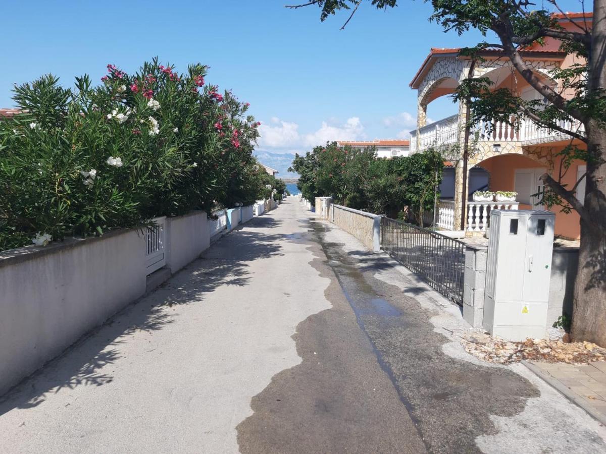 Apartment Tonko Vir Luaran gambar